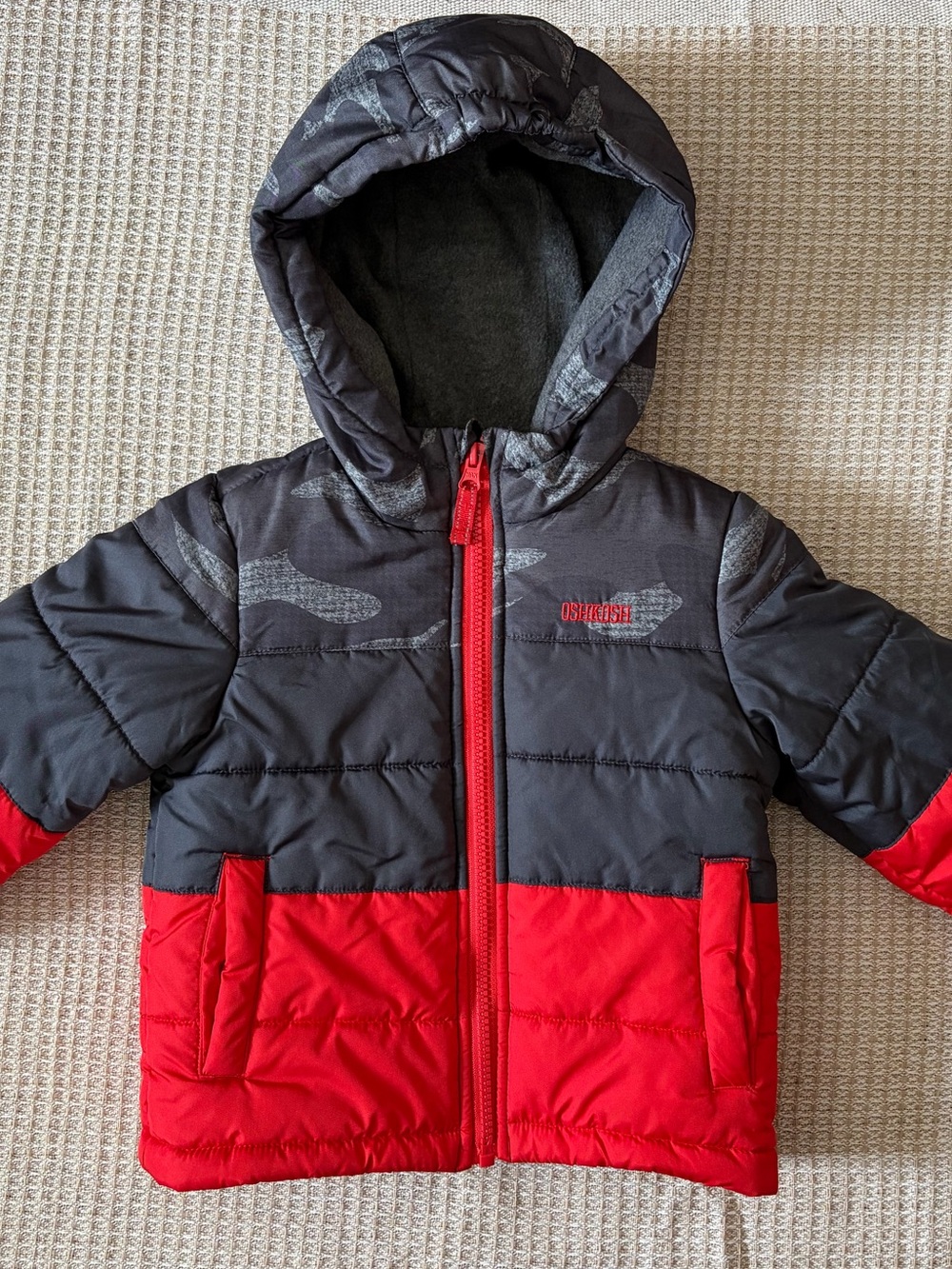 OshKosh Red Black Gray Camo Colorblock Hooded Puffer Jacket 2T